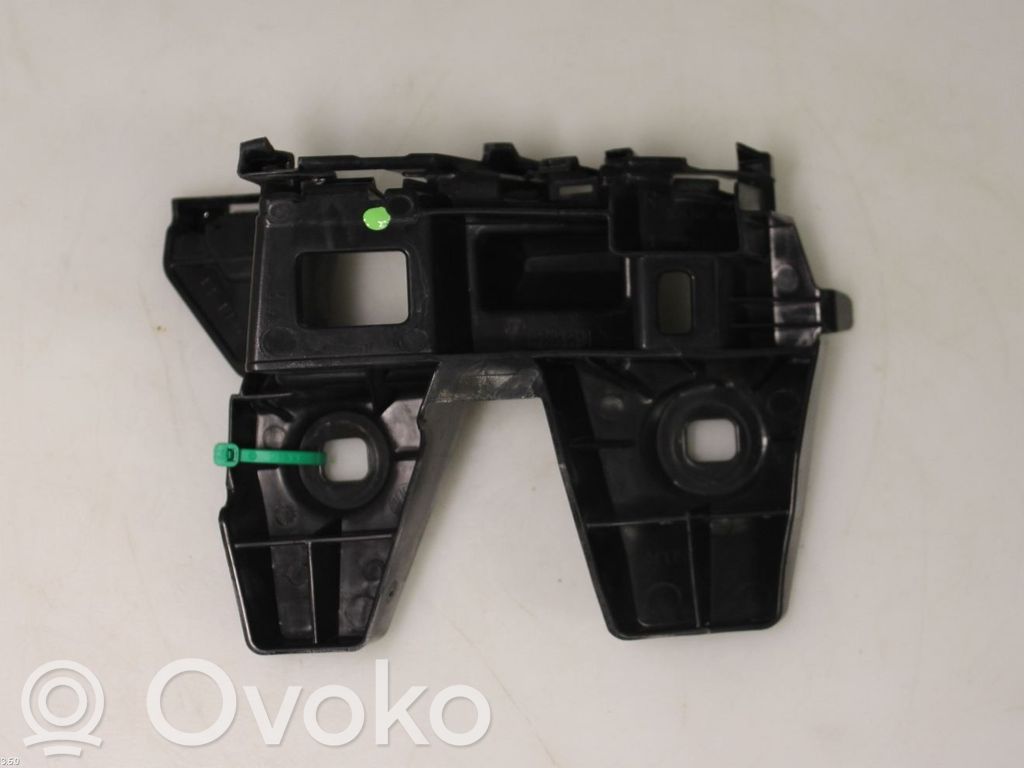 Volkswagen PASSAT B8 Soporte de montaje del parachoques trasero 