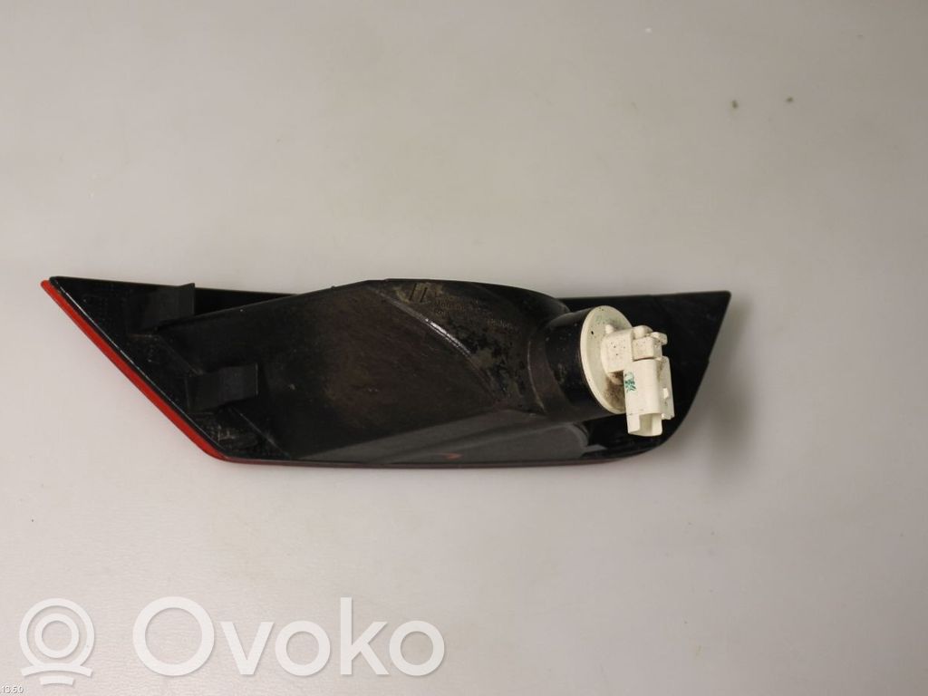 Ford Kuga II Odblask lampy tylnej 