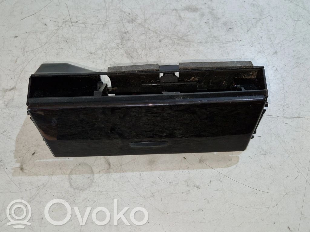 BMW 6 E63 E64 Car ashtray 