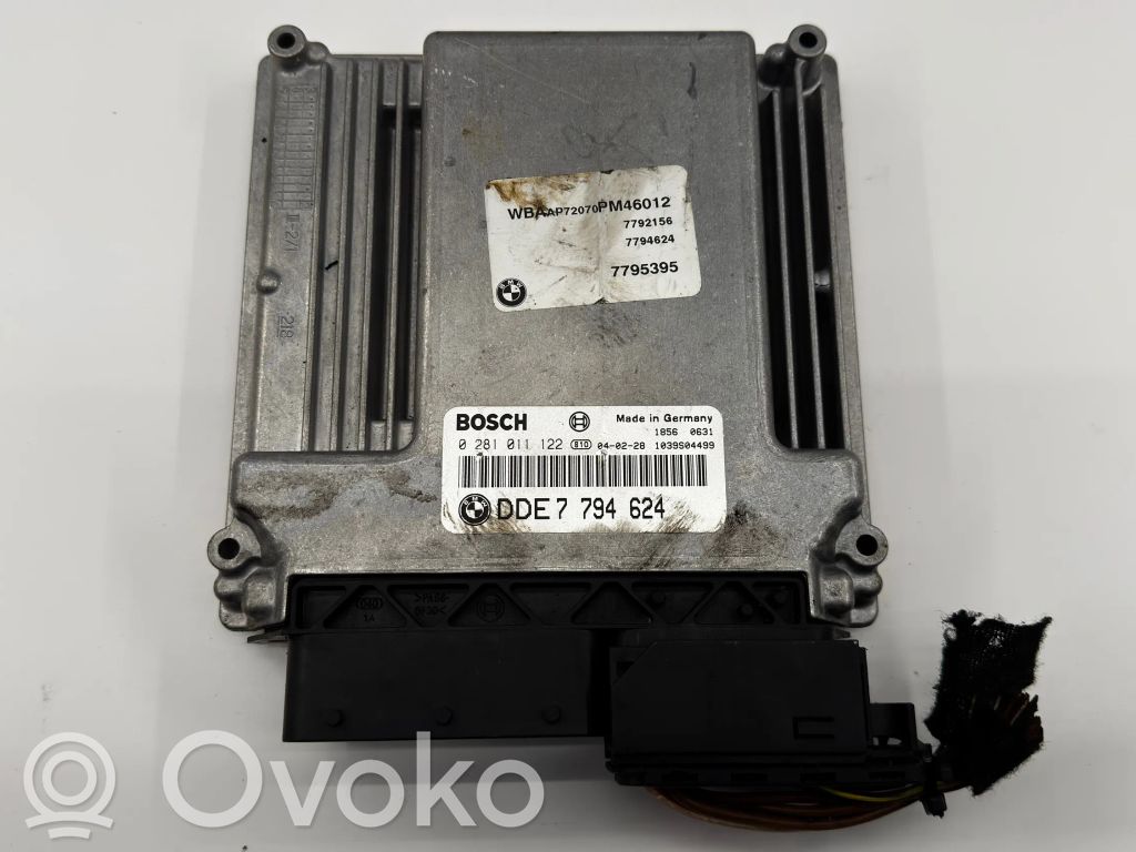 BMW 3 E46 Moottorin ohjainlaite/moduuli 