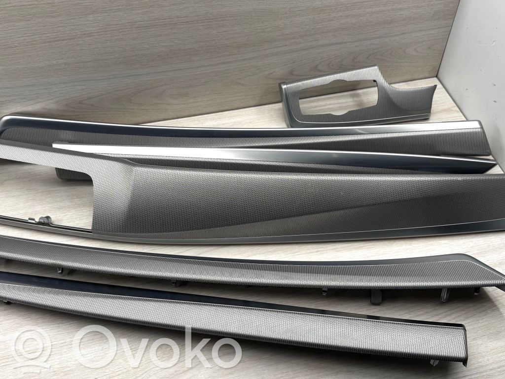 BMW M5 Ramă ornament torpedou bord 
