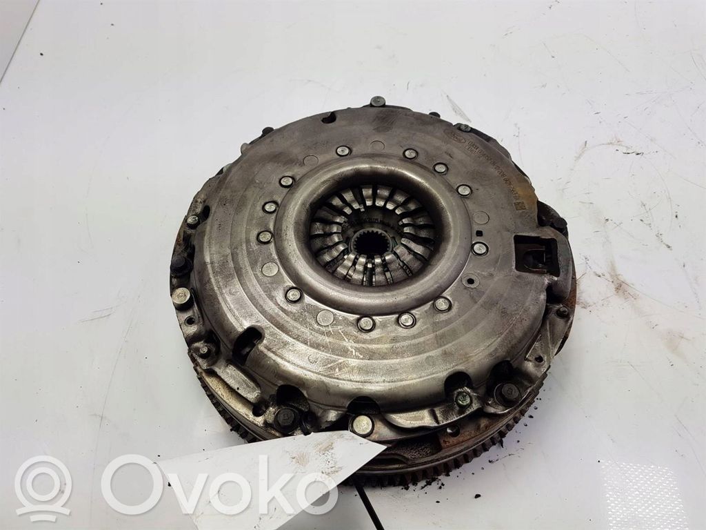 Ford Transit VII Divmasu spararats 