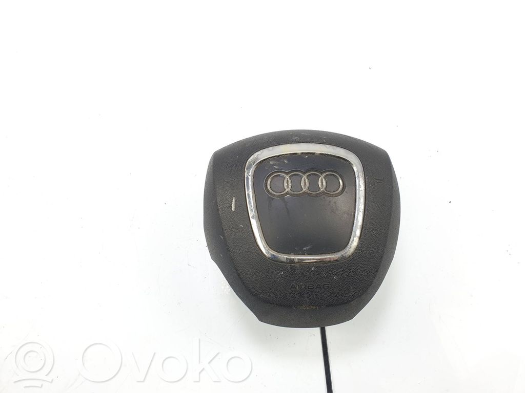 Audi A8 S8 D3 4E Vairo oro pagalvė 