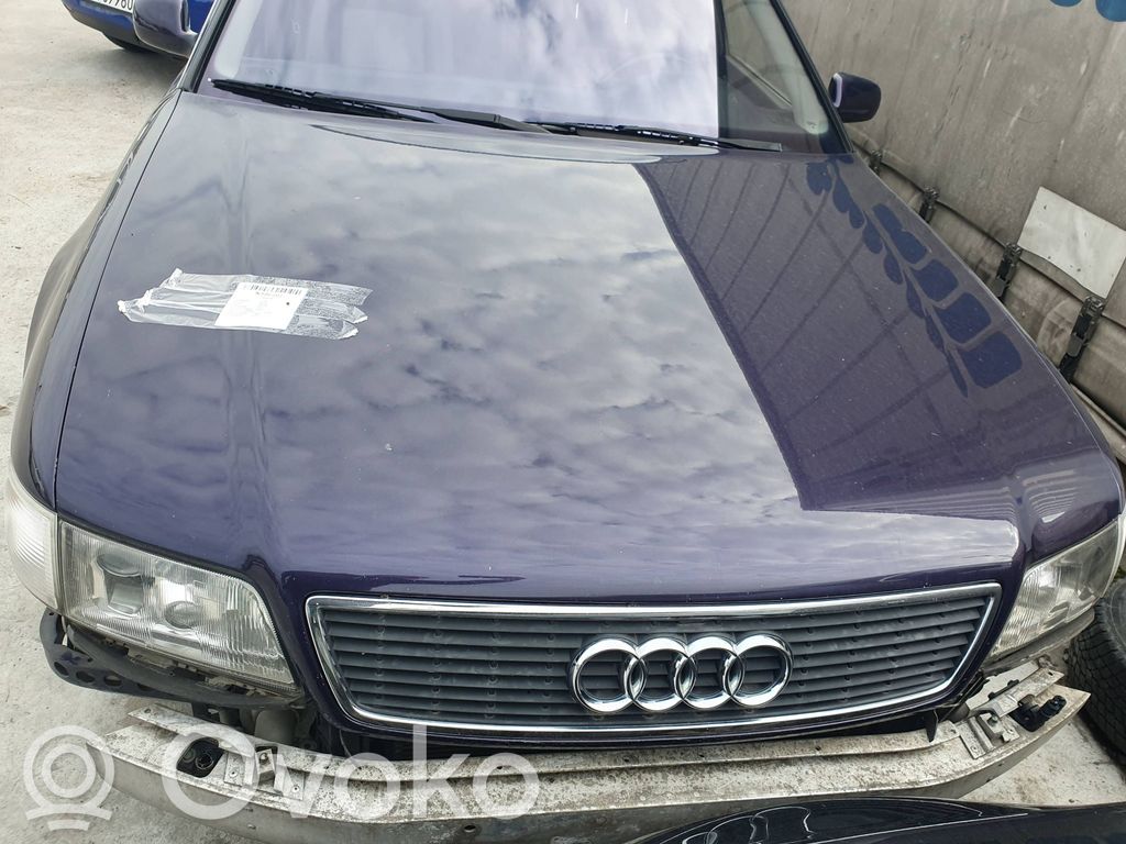 Audi A8 S8 D2 4D Konepelti 