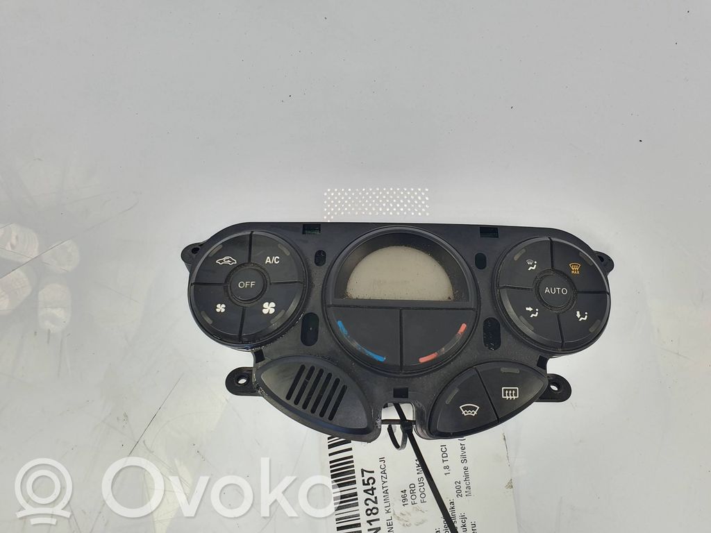 Ford Focus Klimato kontrolės/ pečiuko kontrolės apdaila 