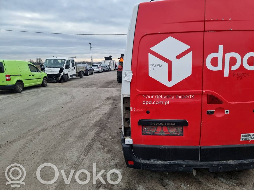 Renault Master III Aizmugurējās durvis 