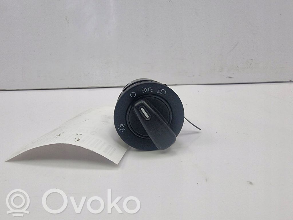 Interruptor de luz   68072000AC
