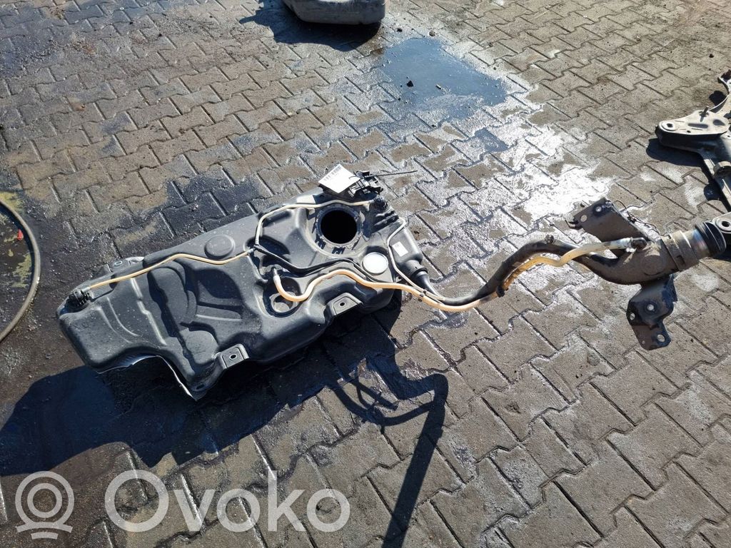 Volkswagen Golf VII Fuel tank 