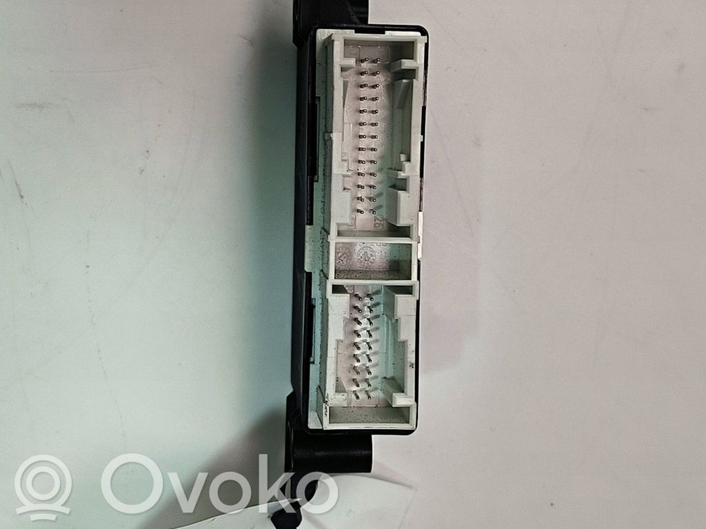 Kėbulo modulis   5QA919294E
