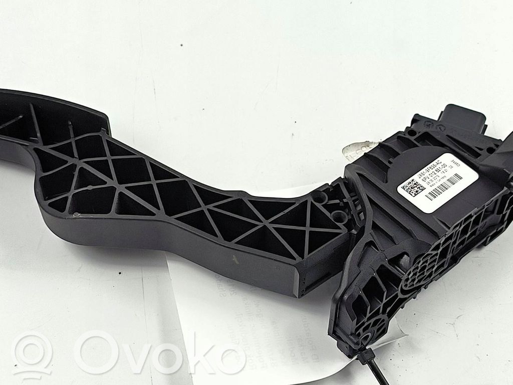 Ford Focus Accelerator throttle pedal 