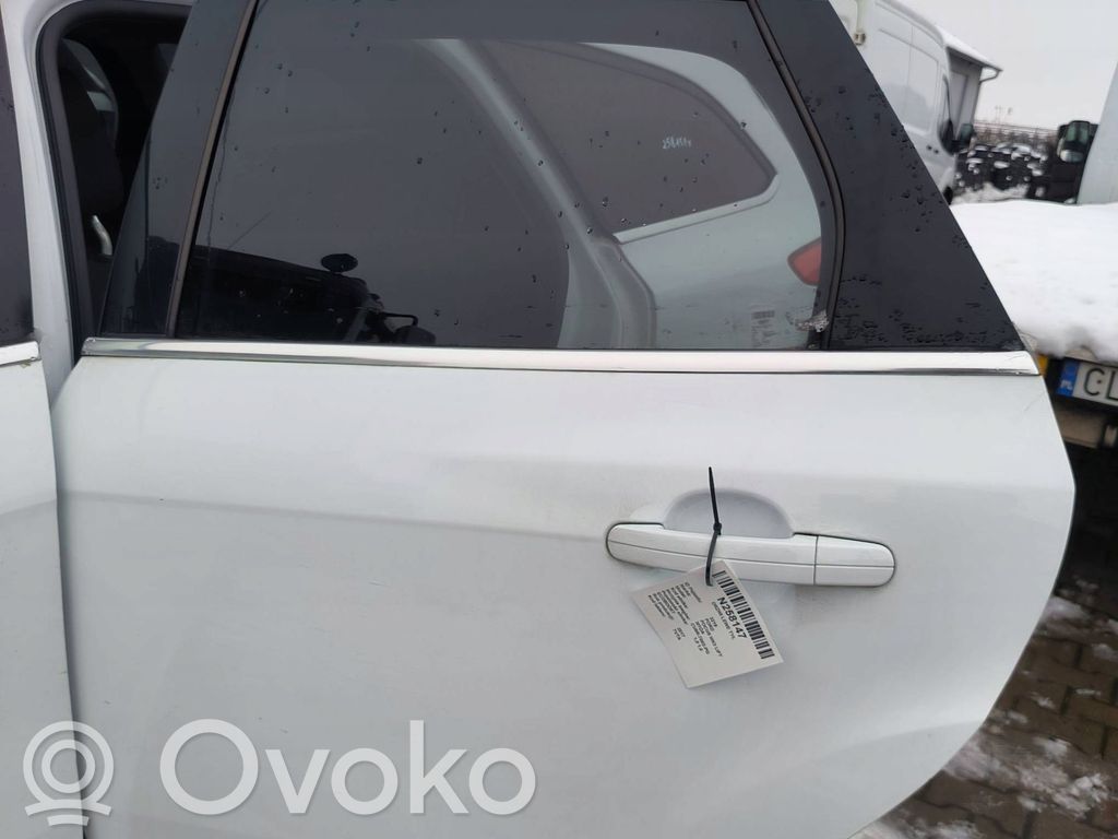 Ford Focus Aizmugurējās durvis 