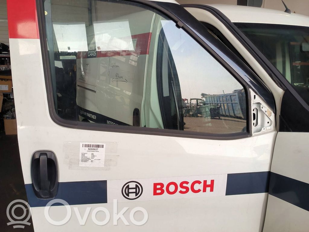 Opel Combo D Дверь 