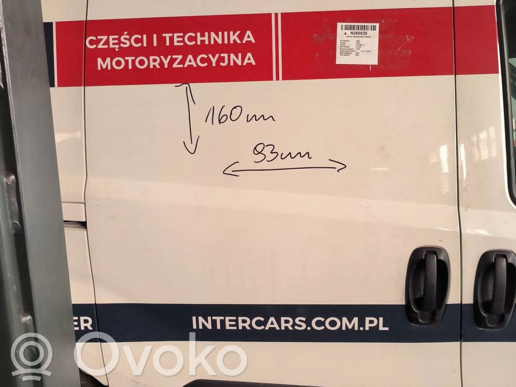 Opel Combo D Боковая раздвижная дверь 