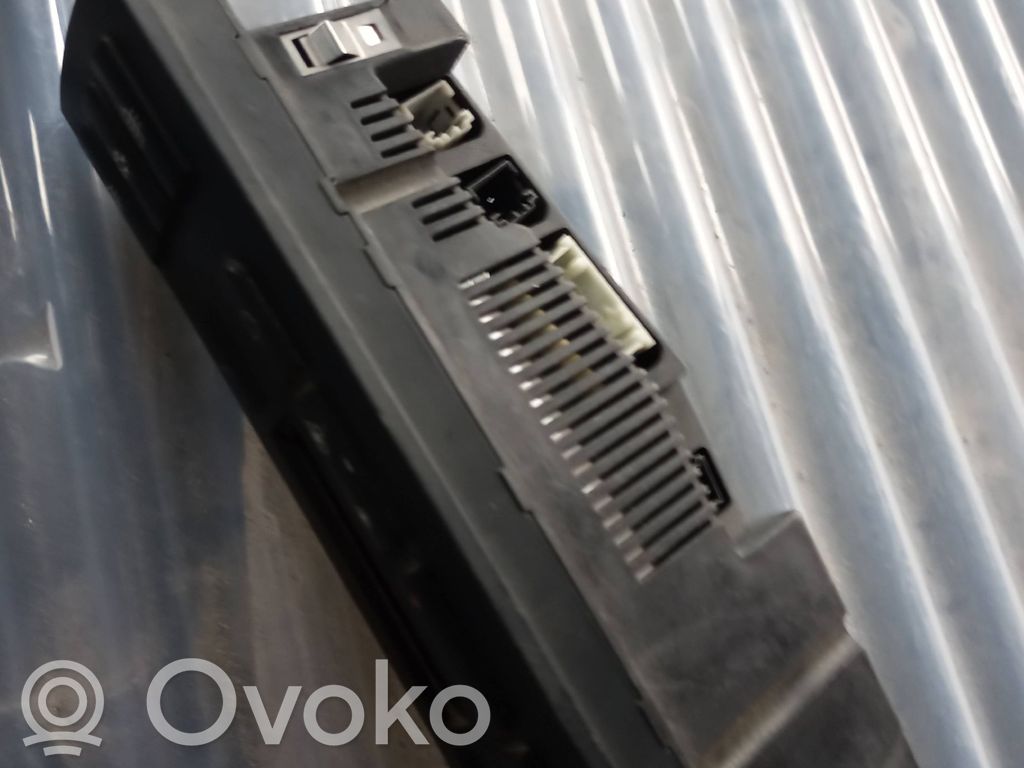Climate control unit   8382446
