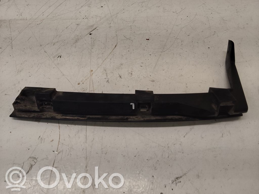 Volkswagen Sharan Etupuskurin kannake 