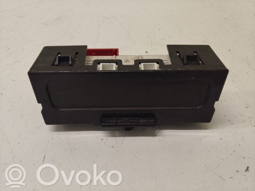 Renault Megane II Screen/display/small screen 