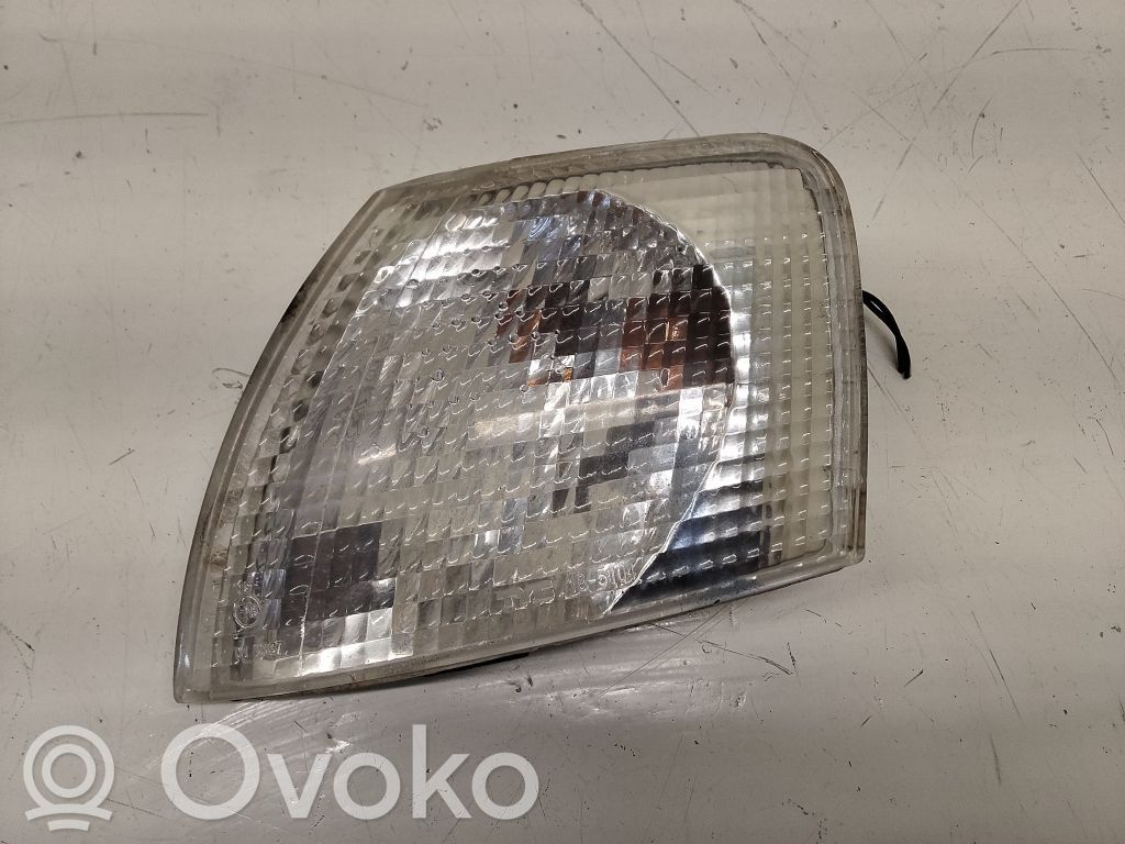 Front indicator light   010337
