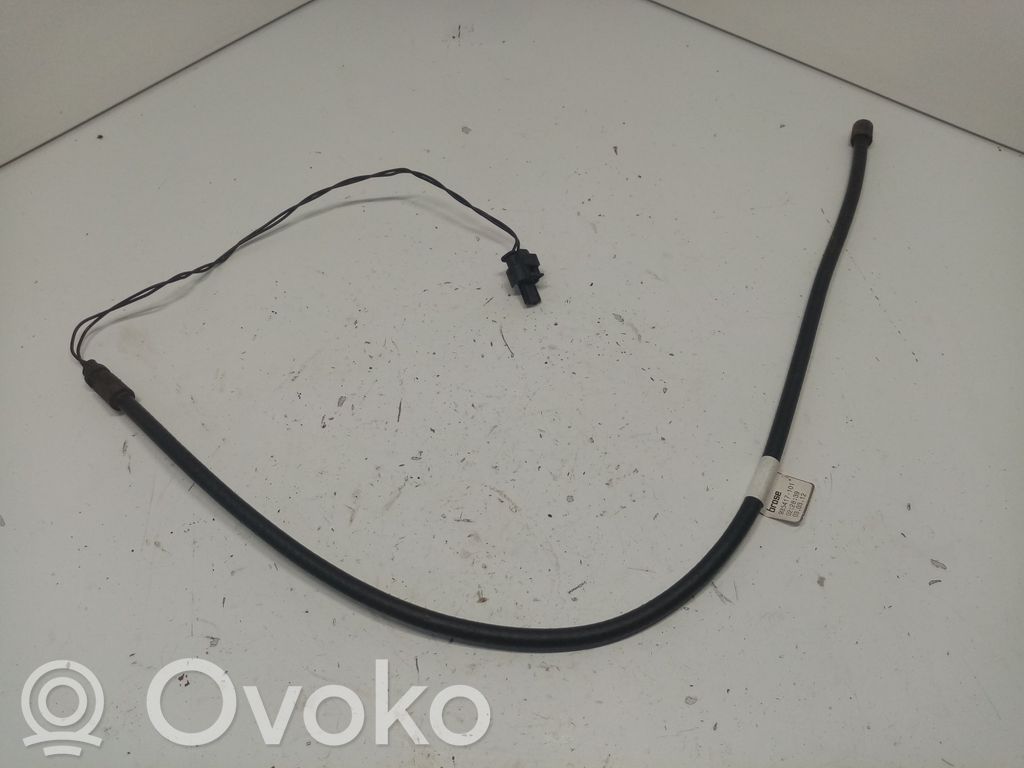 BMW 3 F30 F35 F31 Выключатель открытия задней двери 