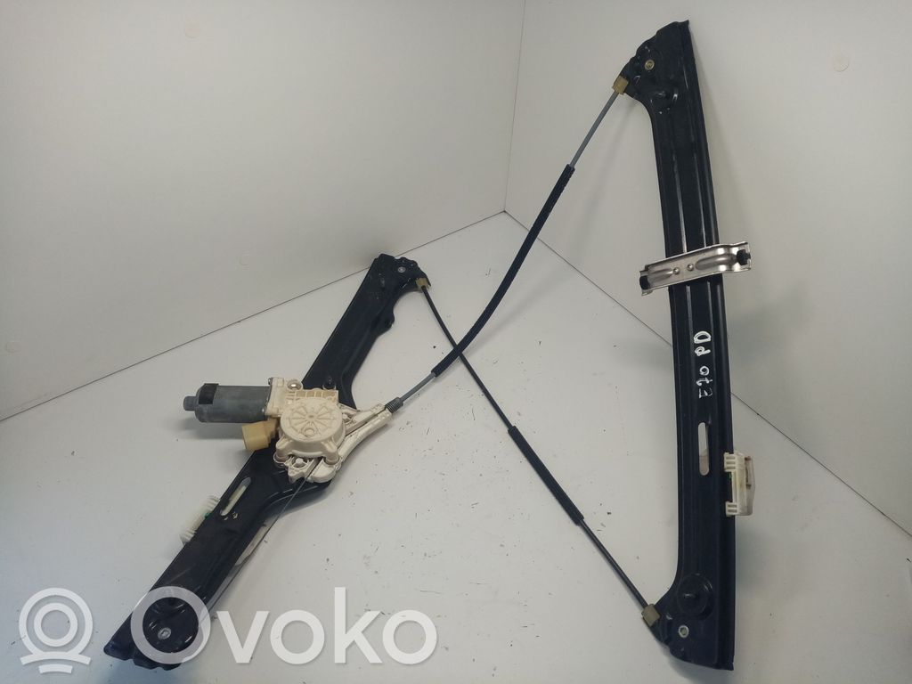 BMW X5 E70 Front door window regulator with motor 