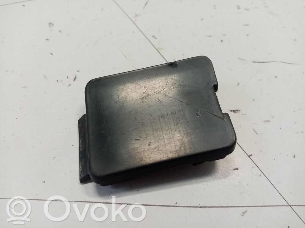 Zaślepka haka holowniczego zderzaka tylnego   51121960340,51129066239,51129066240,51128119216,51128119217