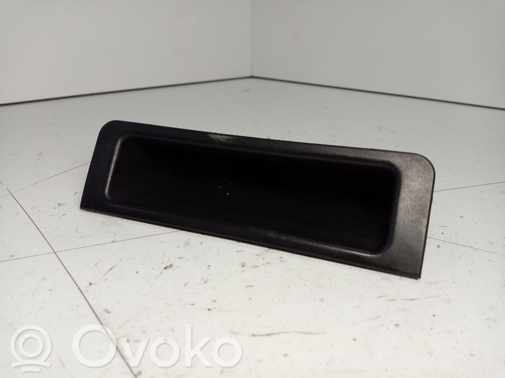BMW 5 E39 Glove box central console 