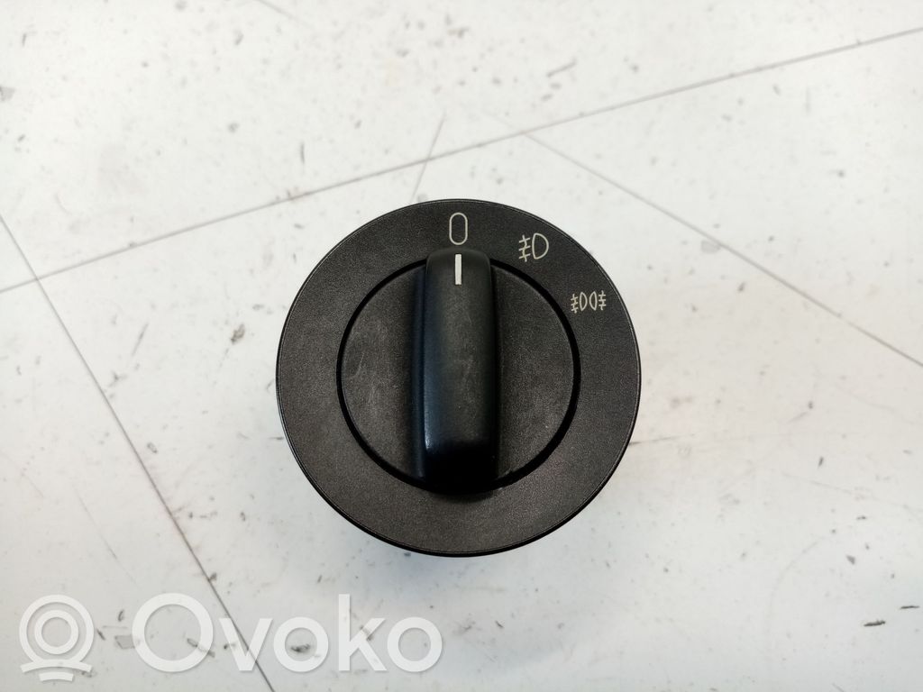 Fog light switch   6901342,61316901342