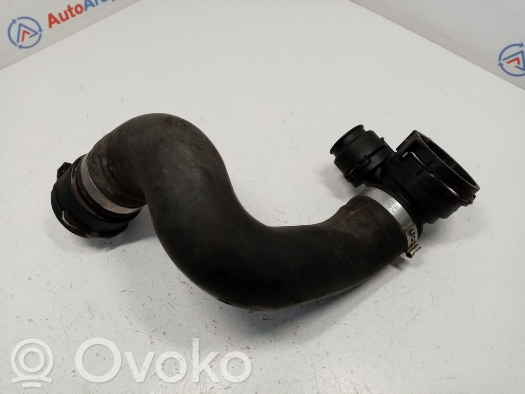 BMW X5 E70 Engine coolant pipe/hose 