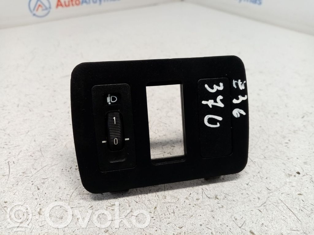 BMW 3 E36 Headlight level height control switch 
