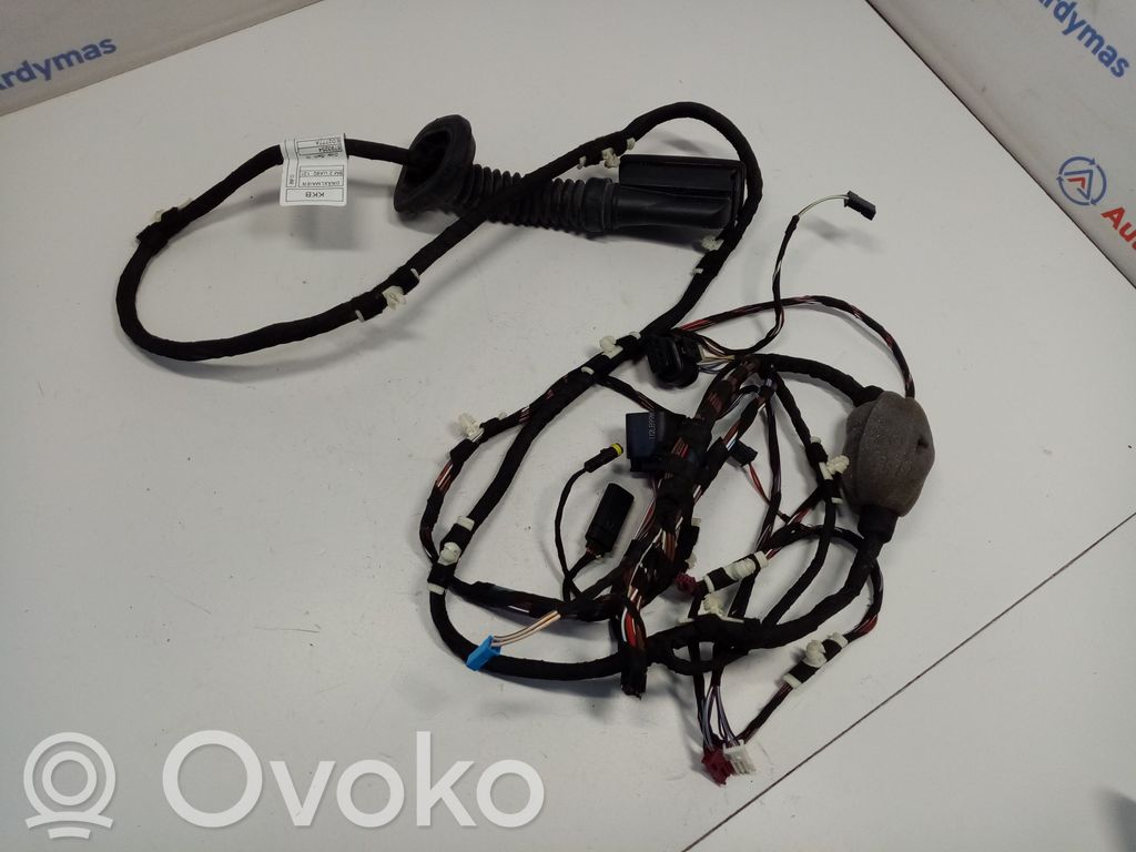 Cableado de puerta trasera   8793254,61128793254
