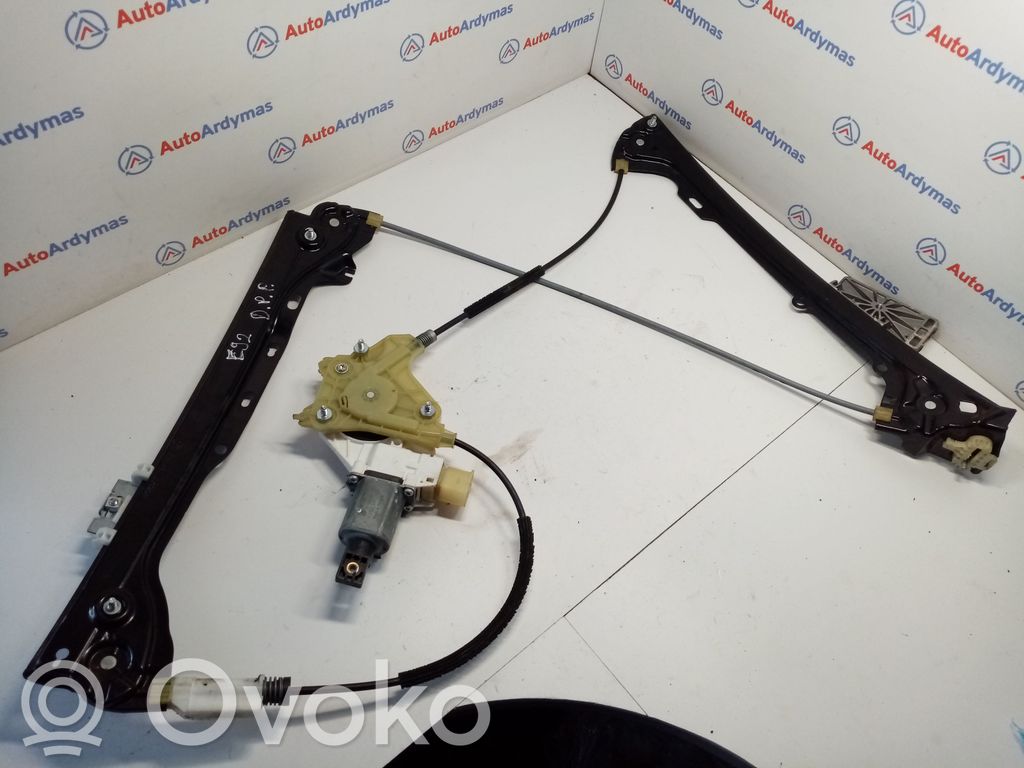 BMW 3 E92 E93 Front door window regulator with motor 