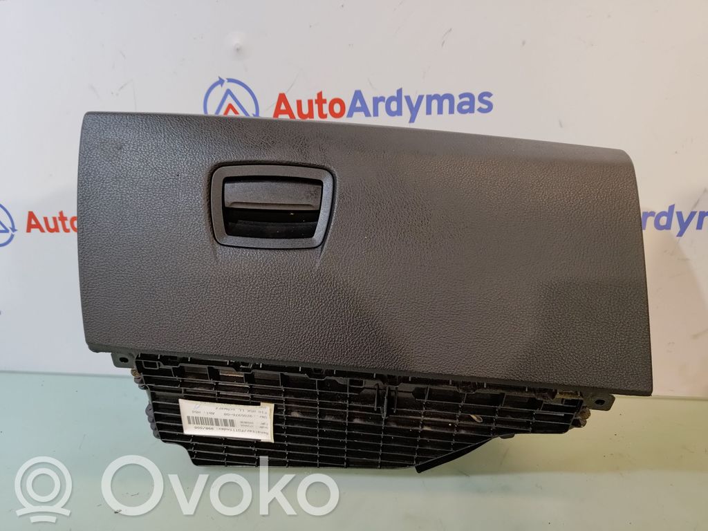 BMW 5 F10 F11 Glove box 