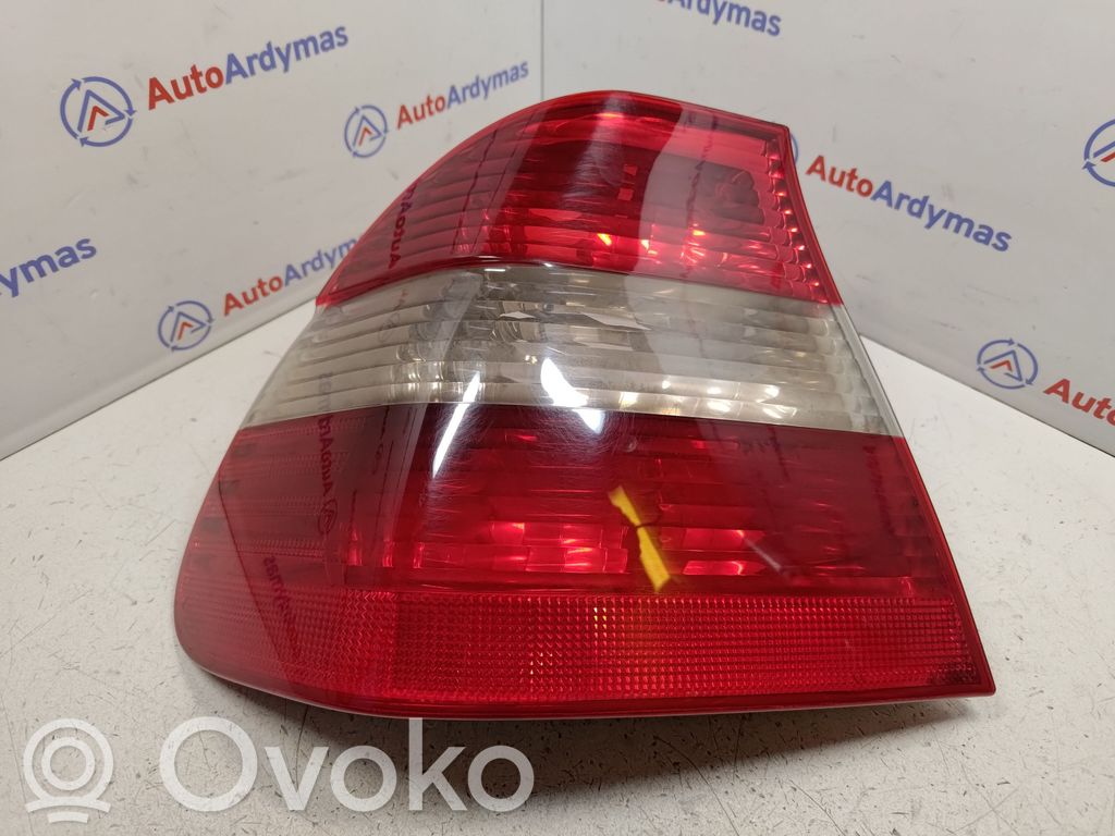 BMW 3 E46 Galinis žibintas kėbule 