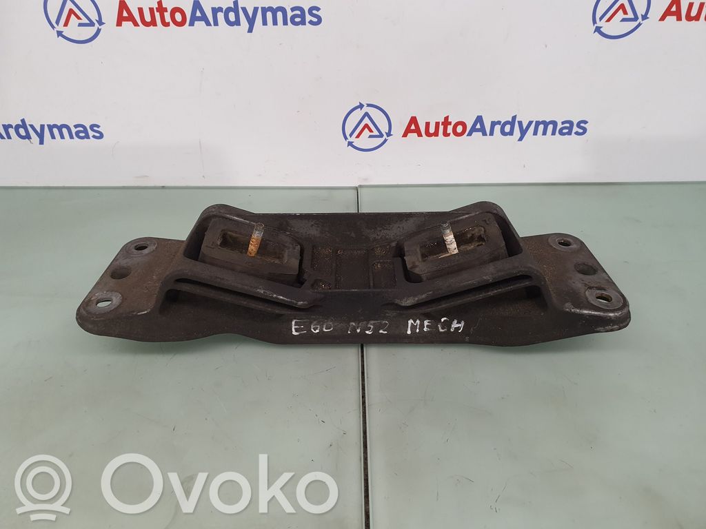 BMW 5 E60 E61 Pārnesumkārbas stiprinājuma kronšteins 