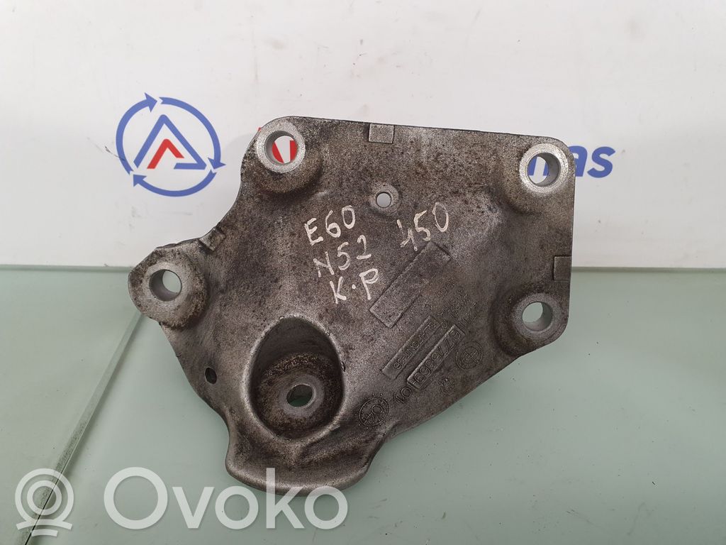 BMW 5 E60 E61 Engine mounting bracket 