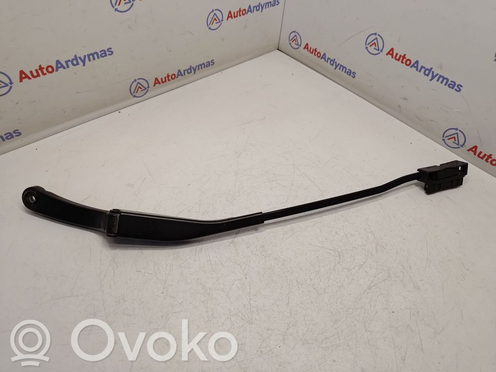 BMW 5 E34 Ramię wycieraczki szyby przedniej / czołowej 