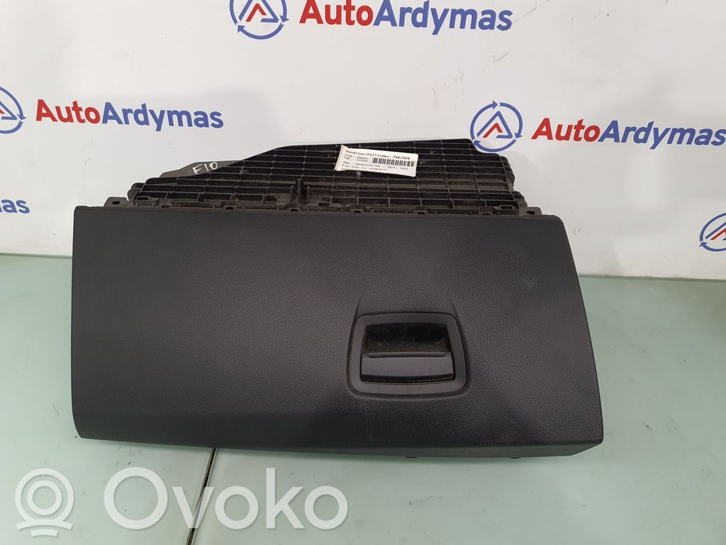 BMW 5 F10 F11 Glove box 