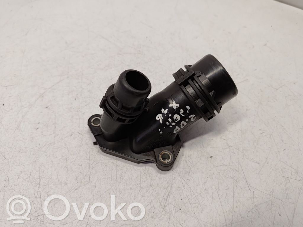 BMW 5 F10 F11 Engine coolant pipe/hose 