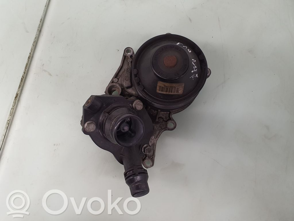 BMW 5 F10 F11 Water pump 