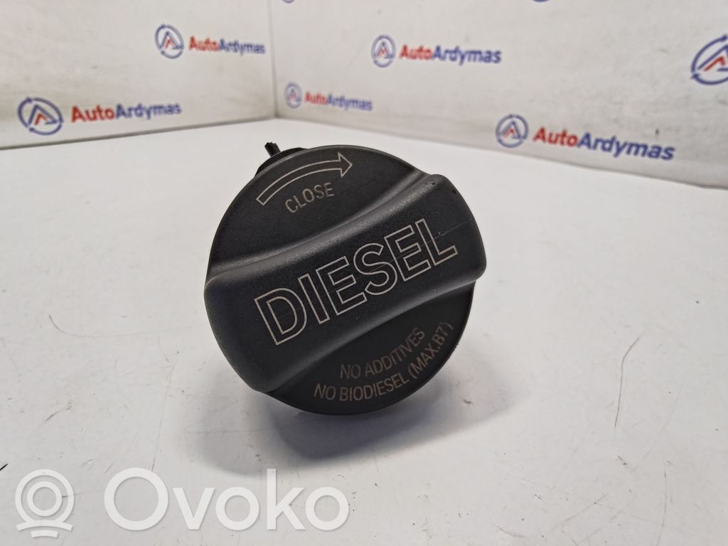 BMW 3 F30 F35 F31 Degalų bako užsukamas dangtelis 