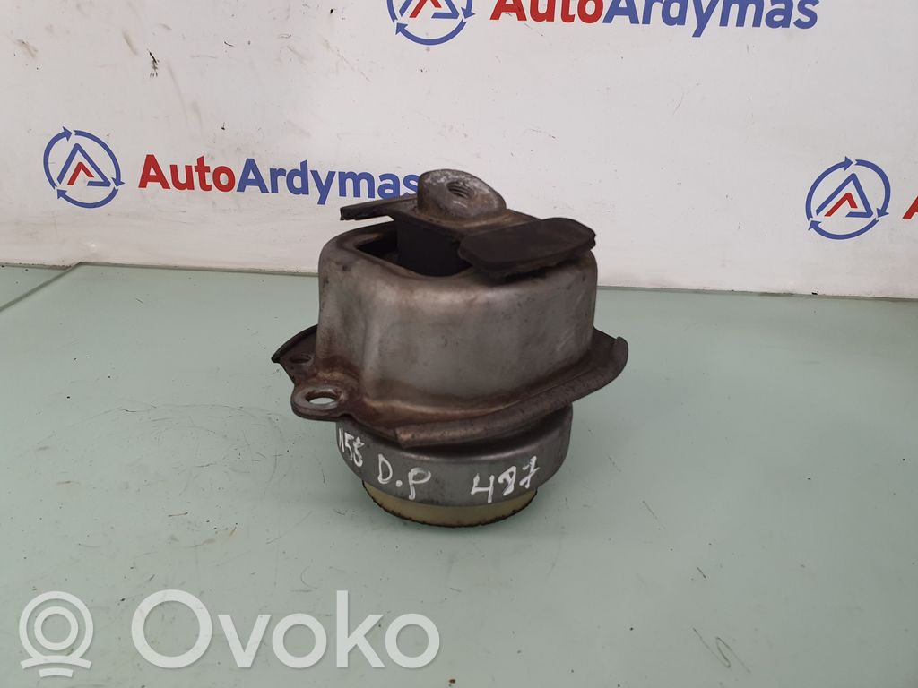 BMW X5 E70 Engine mount bracket 