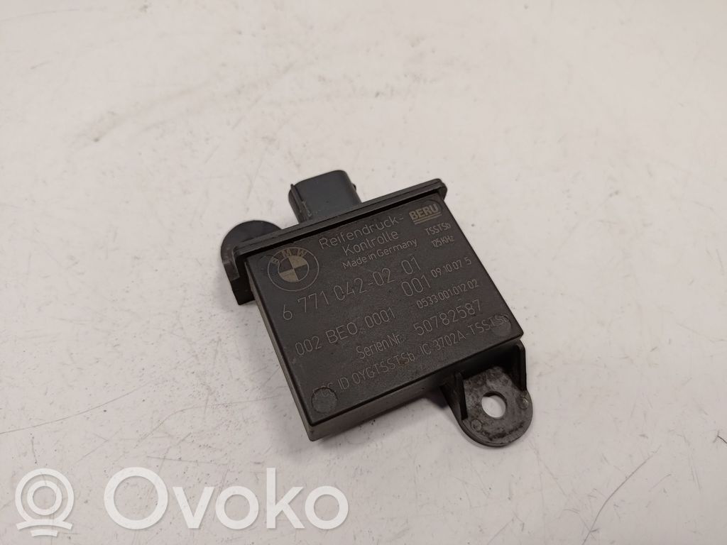 BMW X5 E70 Tire pressure control unit 