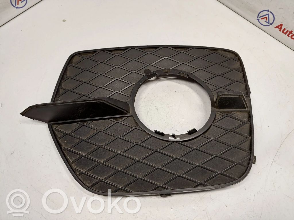 BMW X6 E71 Etusumuvalon ritilä 