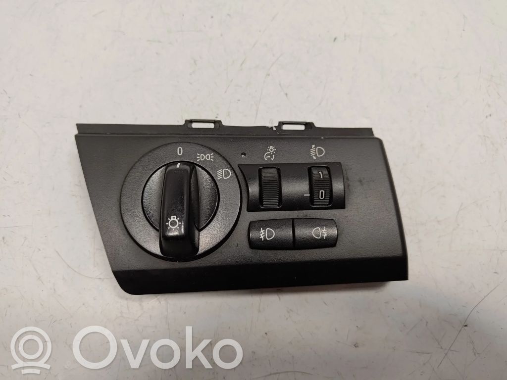 Light switch   3415107,61313415107