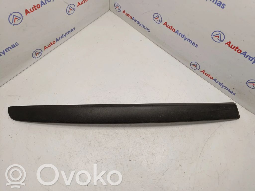 BMW 1 E81 E87 Front bumper splitter molding 