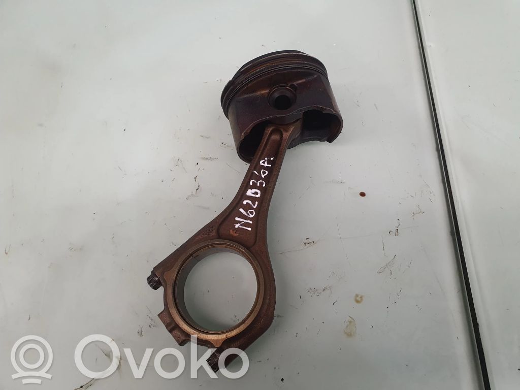 BMW 7 E65 E66 Kolben mit Pleuel 