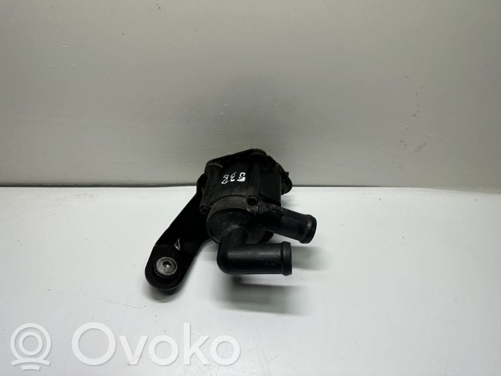 BMW 5 GT F07 Pompa cyrkulacji / obiegu wody 