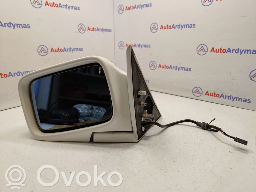 BMW 5 E34 Veidrodėlis (elektra valdomas) 