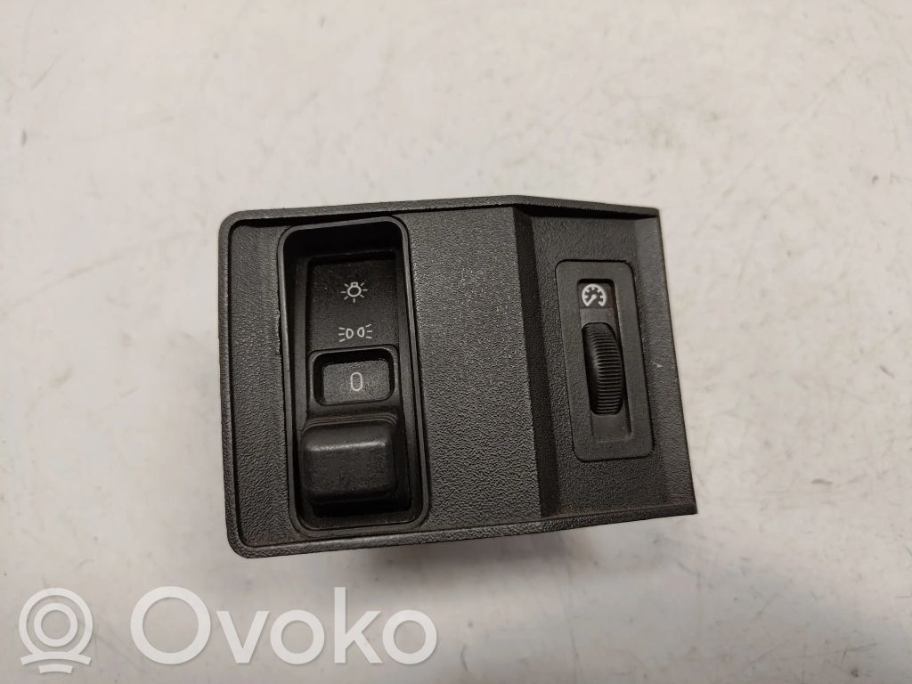 BMW 5 E34 Light switch 