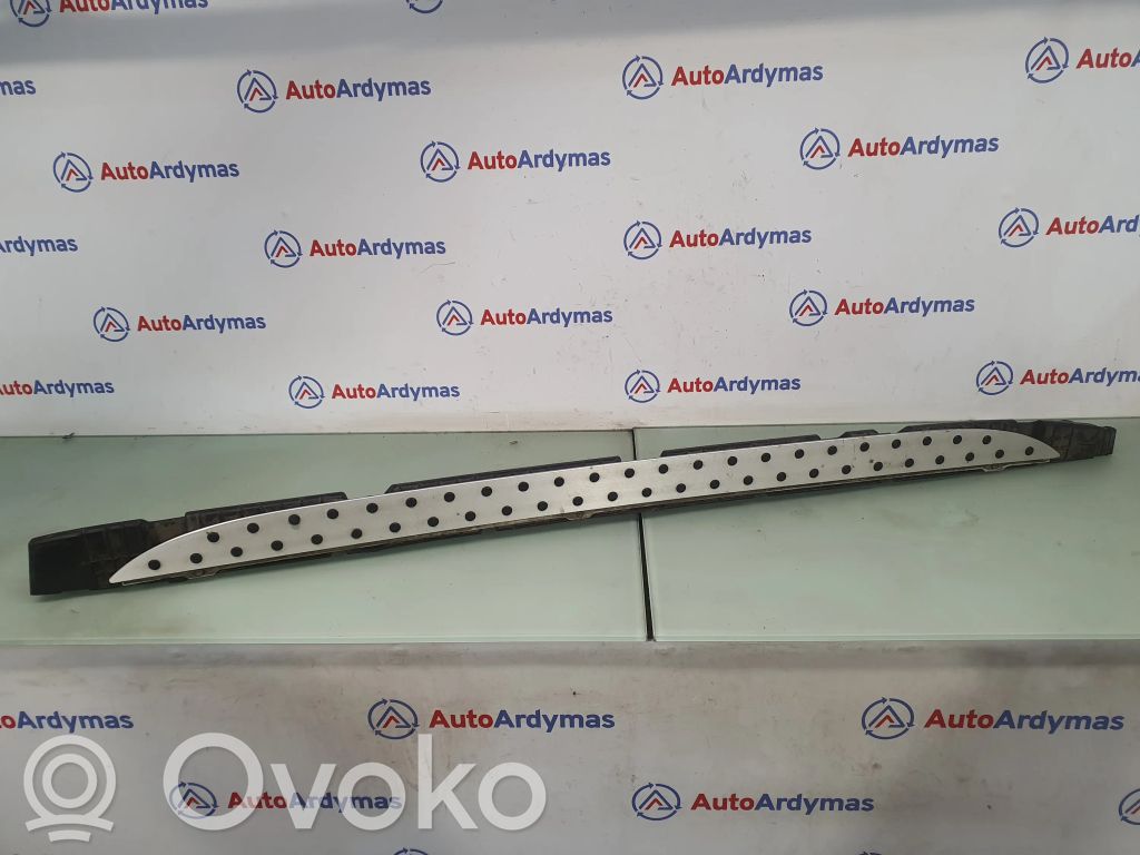 BMW X3 E83 Sill 