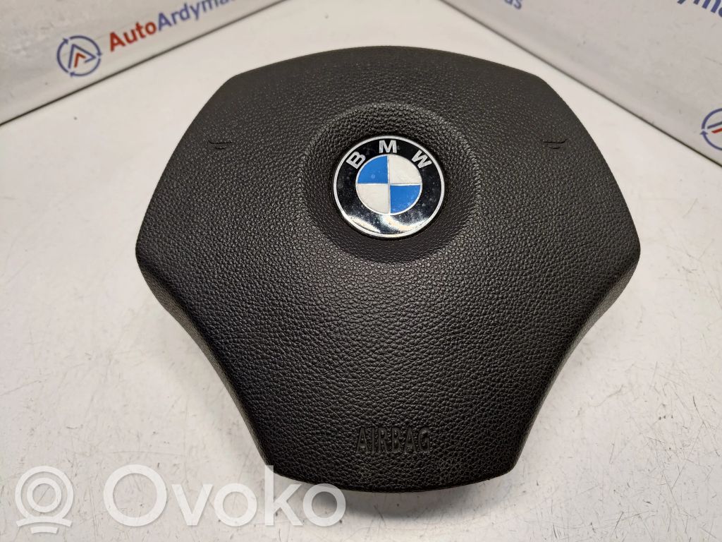 BMW 3 E90 E91 Vairo oro pagalvė 